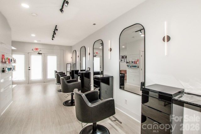 21329 Catawba Avenue, Cornelius, NC 28031