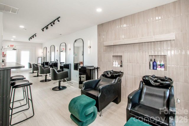 21329 Catawba Avenue, Cornelius, NC 28031