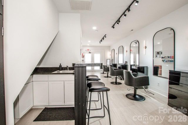 21329 Catawba Avenue, Cornelius, NC 28031