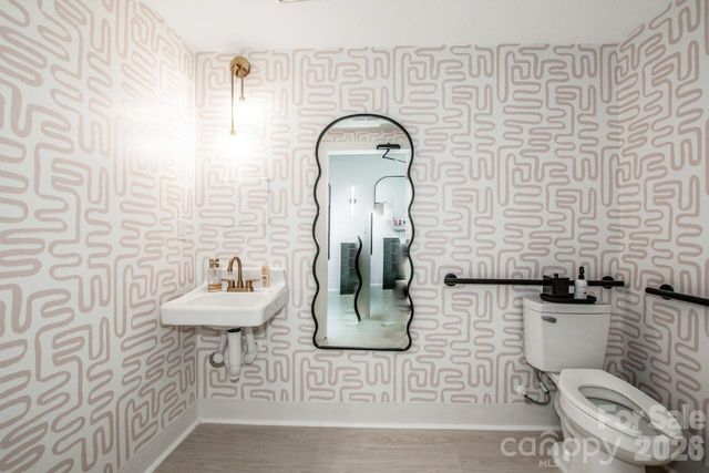 21329 Catawba Avenue, Cornelius, NC 28031