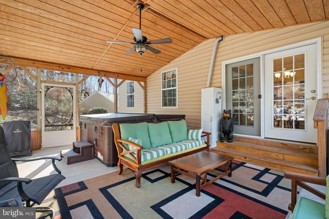 62 BROOKE CREST LN, Stafford, VA 22554