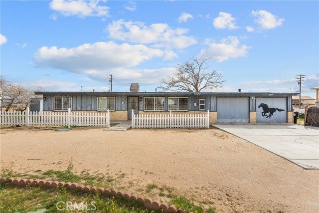 21103 Wigwam Street, Apple Valley, CA 92307