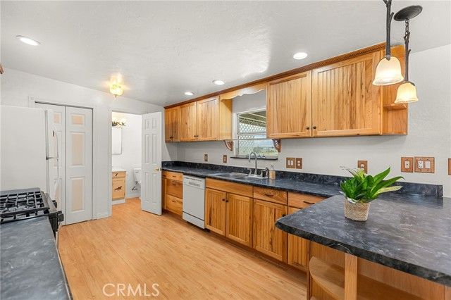 21103 Wigwam Street, Apple Valley, CA 92307