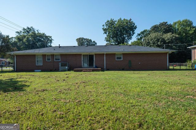 200 Heather Street, Warner Robins, GA 31093