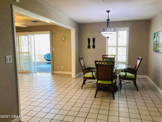 3011 Princeton Avenue, Daytona Beach, FL 32118