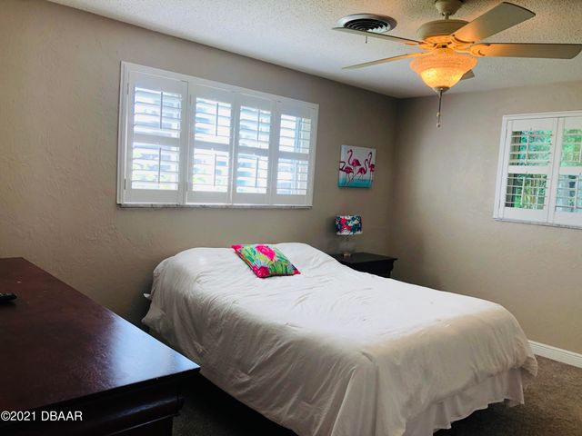 3011 Princeton Avenue, Daytona Beach, FL 32118