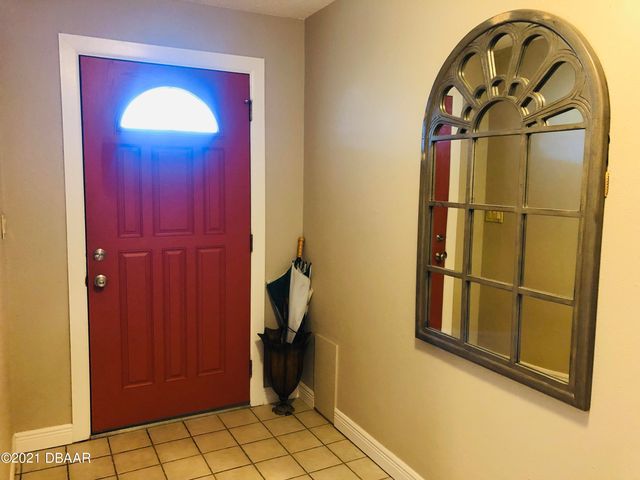 3011 Princeton Avenue, Daytona Beach, FL 32118