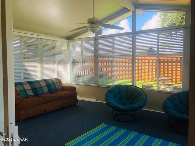 3011 Princeton Avenue, Daytona Beach, FL 32118