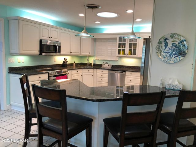 3011 Princeton Avenue, Daytona Beach, FL 32118