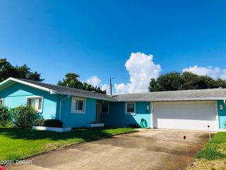 3011 Princeton Avenue, Daytona Beach, FL 32118