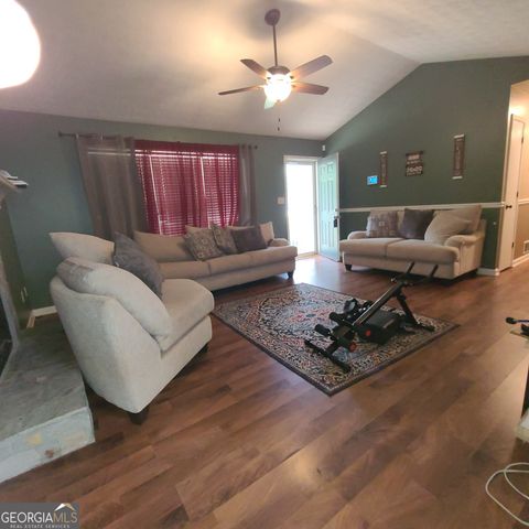 403 Victoria Place, Locust Grove, GA 30248