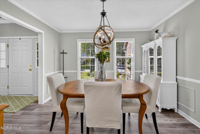 2344 Wimbledon Park Boulevard, Toledo, OH 43617