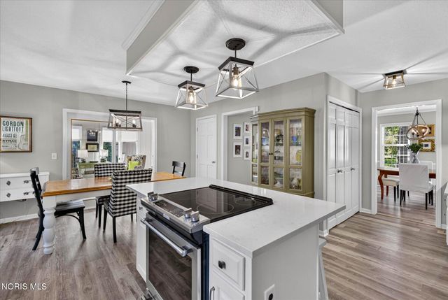 2344 Wimbledon Park Boulevard, Toledo, OH 43617