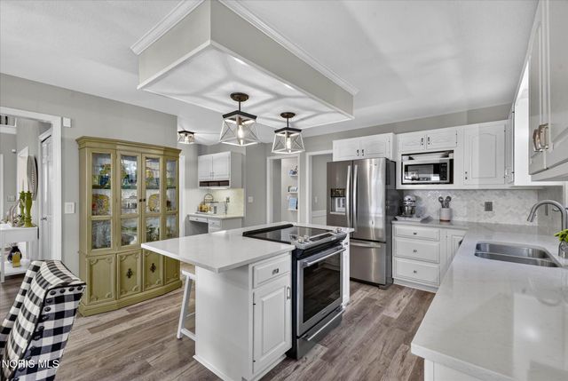 2344 Wimbledon Park Boulevard, Toledo, OH 43617