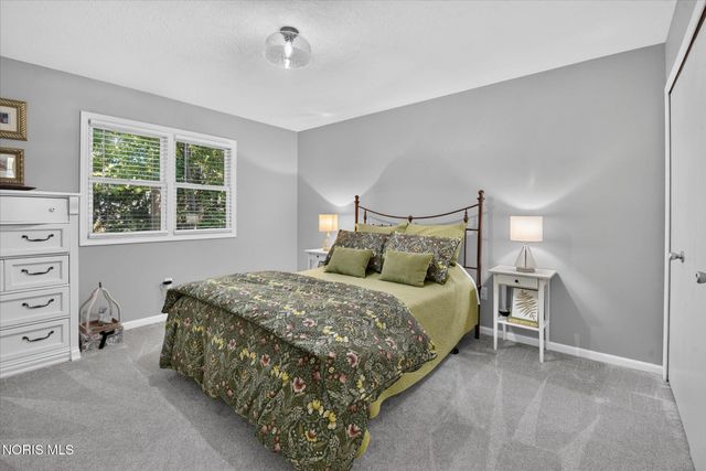 2344 Wimbledon Park Boulevard, Toledo, OH 43617
