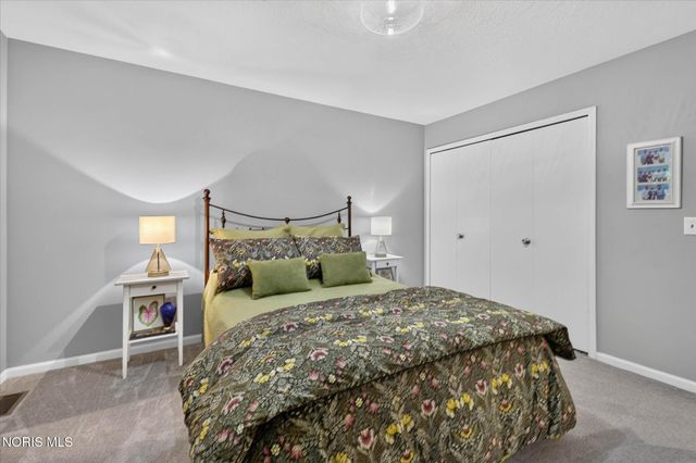 2344 Wimbledon Park Boulevard, Toledo, OH 43617