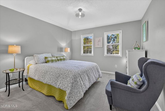 2344 Wimbledon Park Boulevard, Toledo, OH 43617