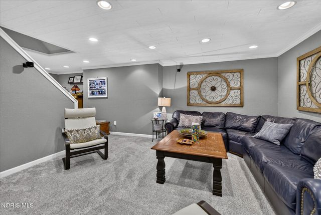 2344 Wimbledon Park Boulevard, Toledo, OH 43617