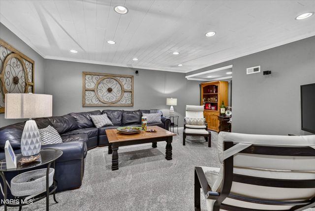 2344 Wimbledon Park Boulevard, Toledo, OH 43617