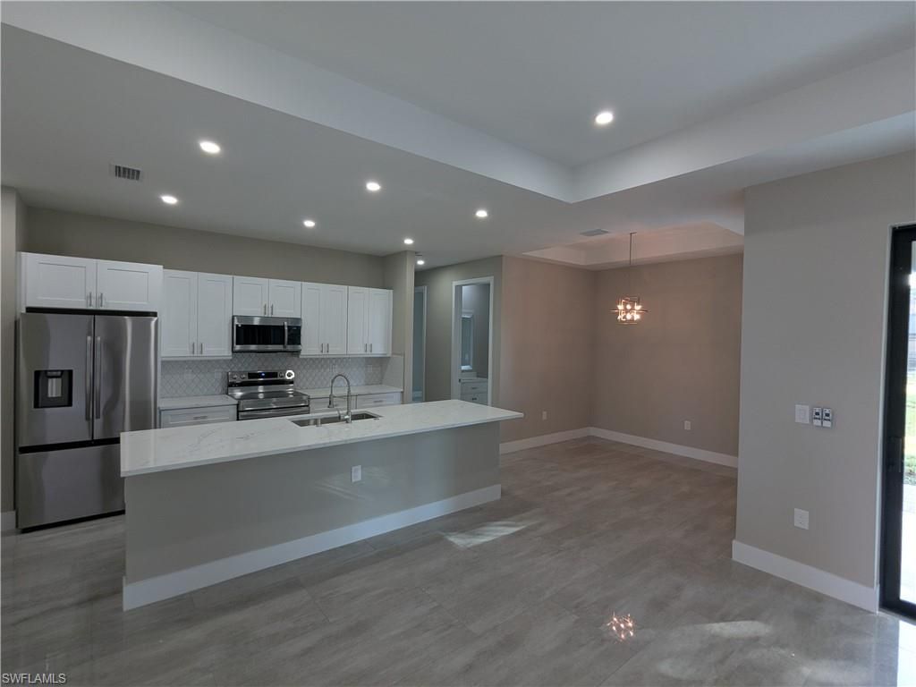 25229 Alcazar DR, PUNTA GORDA, FL 33955 — photo 4