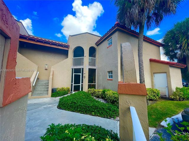 8630 SW 3rd St 101, Pembroke Pines, FL 33025