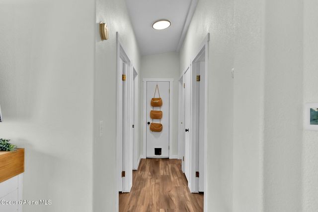 1107 E Yellow Pine AVE, Athol, ID 83801