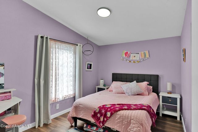 1107 E Yellow Pine AVE, Athol, ID 83801