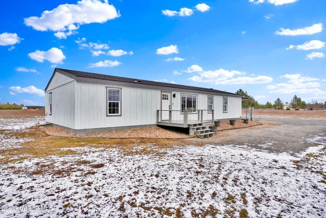 1107 E Yellow Pine AVE, Athol, ID 83801