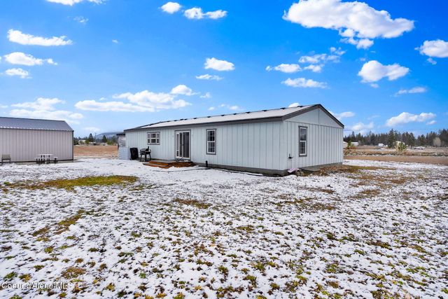 1107 E Yellow Pine AVE, Athol, ID 83801