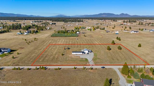 1107 E Yellow Pine AVE, Athol, ID 83801