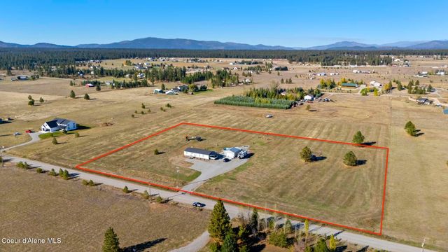 1107 E Yellow Pine AVE, Athol, ID 83801