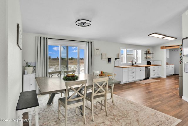 1107 E Yellow Pine AVE, Athol, ID 83801