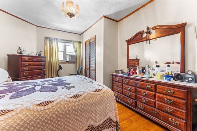 32 Rush St, Somerville, MA 02145
