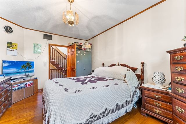 32 Rush St, Somerville, MA 02145