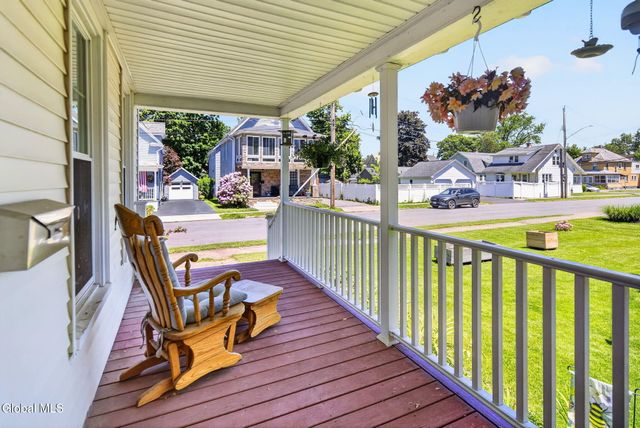 409 Riverside Avenue, Scotia, NY 12302