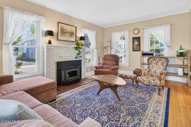 409 Riverside Avenue, Scotia, NY 12302