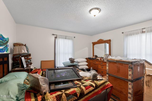 604 Cripple Creek Road, Watauga, TN 37694