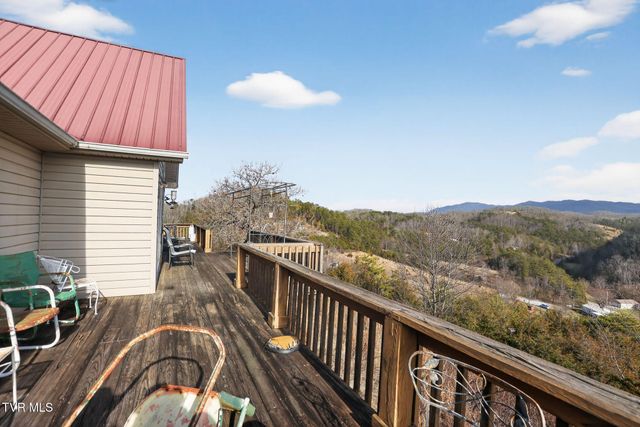 604 Cripple Creek Road, Watauga, TN 37694