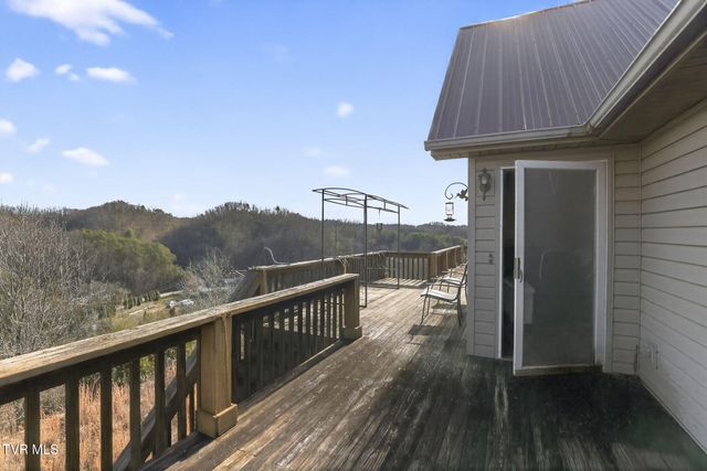 604 Cripple Creek Road, Watauga, TN 37694