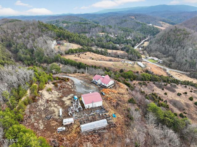 604 Cripple Creek Road, Watauga, TN 37694