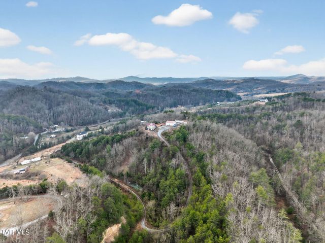 604 Cripple Creek Road, Watauga, TN 37694