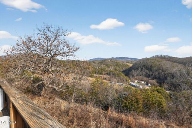 604 Cripple Creek Road, Watauga, TN 37694