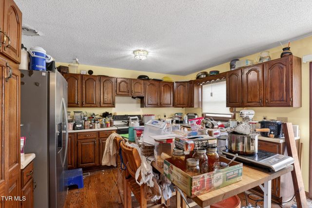 604 Cripple Creek Road, Watauga, TN 37694