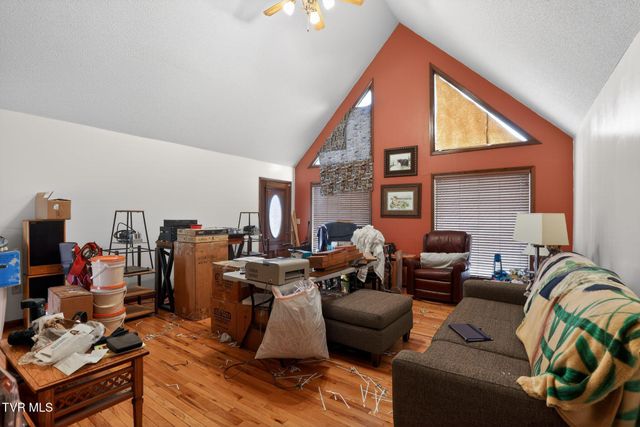 604 Cripple Creek Road, Watauga, TN 37694