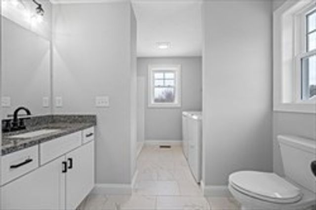 59 Pocasset Avenue, Worcester, MA 01606