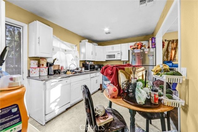 1380 Glen Avenue, Pasadena, CA 91103