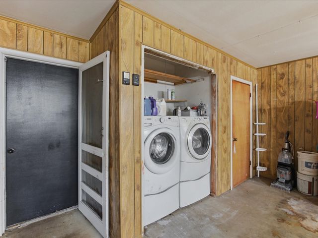 1312 Rock Street, Bowie, TX 76230