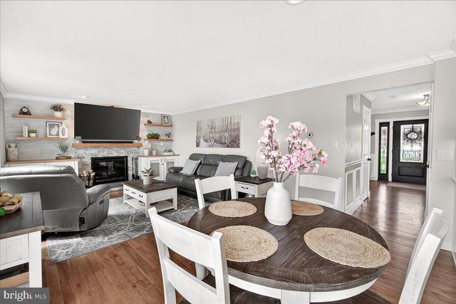 16 KNOLL SIDE LN, Middletown, MD 21769