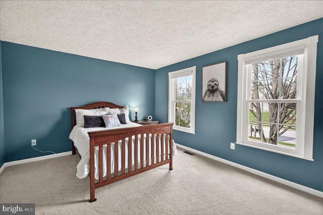 16 KNOLL SIDE LN, Middletown, MD 21769