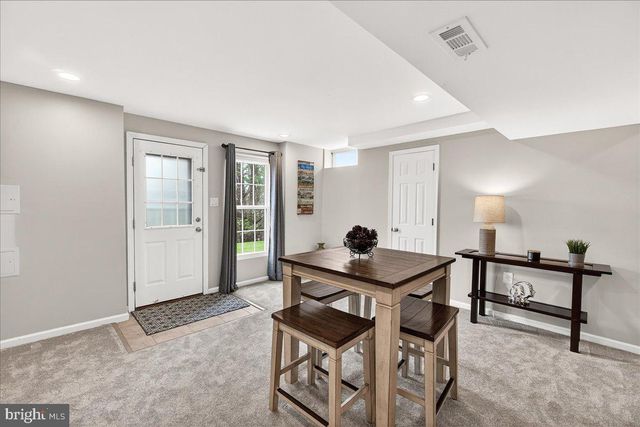 16 KNOLL SIDE LN, Middletown, MD 21769